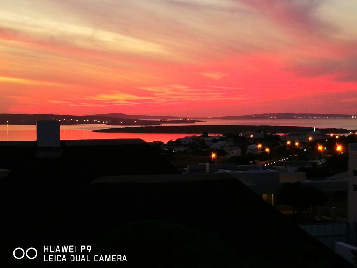 Llamedos Loft With Sea View Quarto em Acomodações Particulares Langebaan